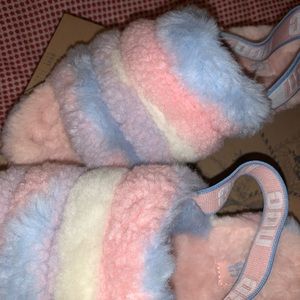 UGG Fluff Yeah Pastel Pride Slides Womens Size 8
